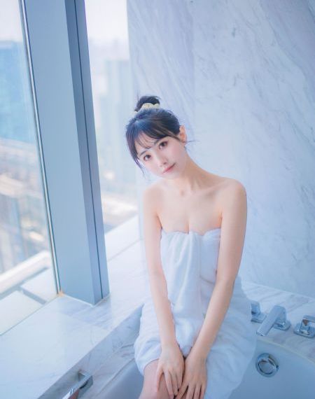 伦理小蜜桃