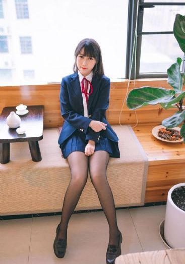 4个大学生按摩做爰按摩电影