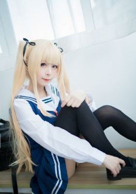 女同桌脱给我揉