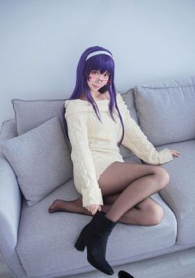 年轻的女教师6