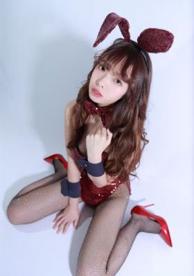 26岁女高中生