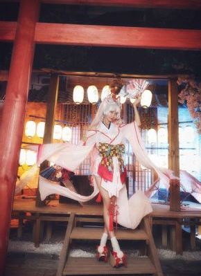日本替夫还债
