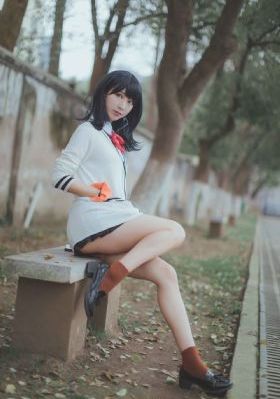 女机械人