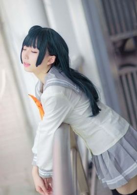 绝美剑仙张开玉腿呻吟小说