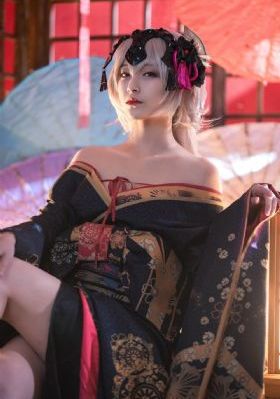 美女的裙底免费观看